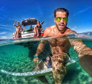 Image post by @johnnybananas on Instagram