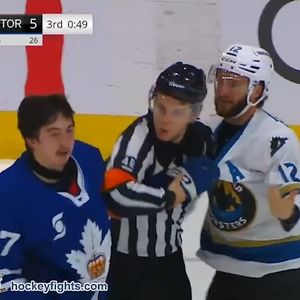 Image post by @hockeyfights on Instagram