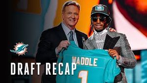 Video post by @Miami Dolphins on YouTube