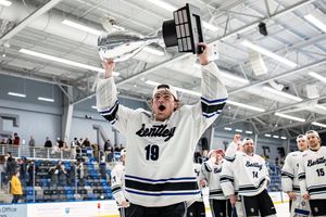 Image post by @bentleyhockey on Instagram