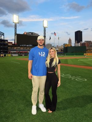 Image post by @paulskenes on Instagram