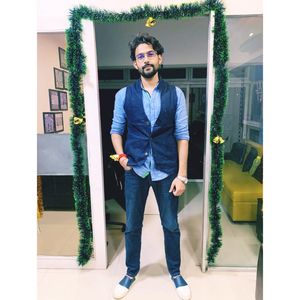 Image post by @ibhishamsoni on Instagram