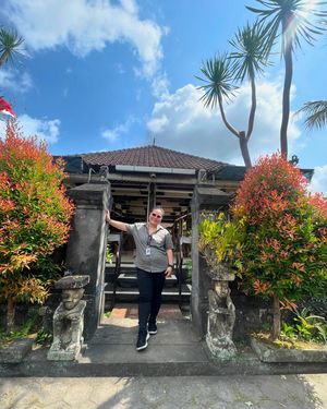 Image post by @vaniacraharja on Instagram
