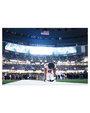 Image post by @itsellabhall on Instagram