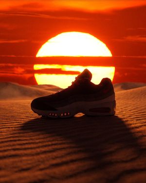 Image post by @footlocker on Twitter