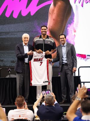 Image post by @miamiheatstore on Instagram