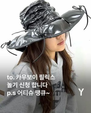 Image post by @ymagazine_official on Instagram