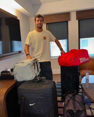 Image post by @karenkhachanov on Instagram