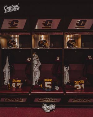 Image post by @CMU_Football on Twitter