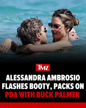 Image post by @tmz_tv on Instagram