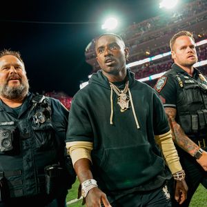 Image post by @deionsandersjr on Instagram