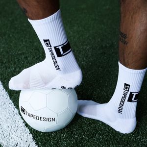 Image post by @tapedesign_socks on Instagram