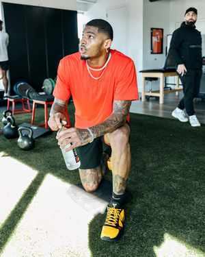 Image post by @essentiawater on Instagram
