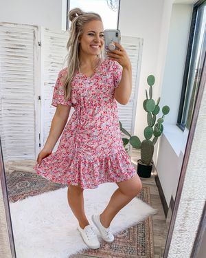 Image post by @shopfillyflair on Instagram