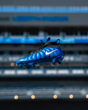 Image post by @memphisfootball on Instagram