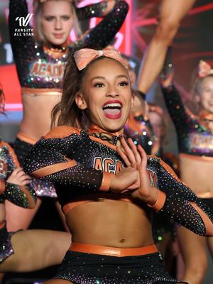 Image post by @varsityallstar on Instagram