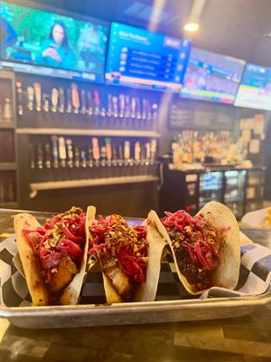 Image post by @wingnutzbarandgrill on Instagram