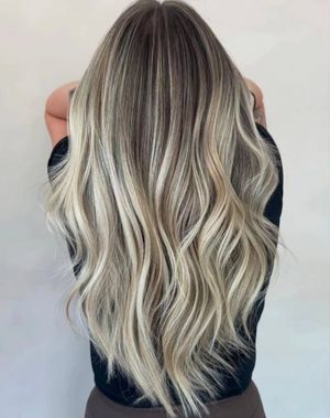 Image post by @behindthechair_com on Instagram