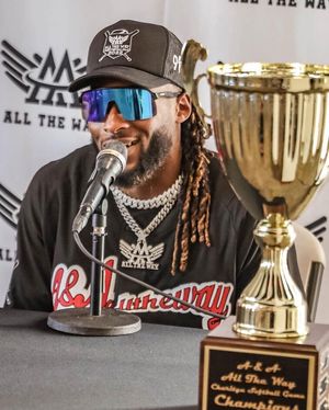 Image post by @showtyme_33 on Instagram