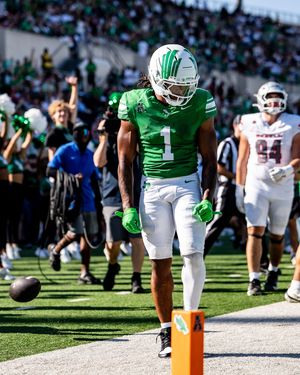 Image post by @meangreenfb on Instagram