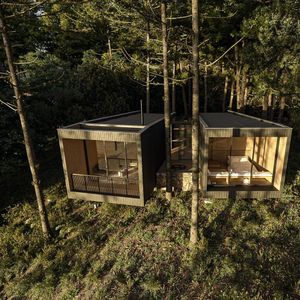 Image post by @airbnb on Instagram