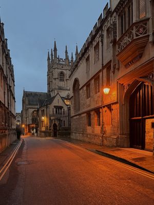 Image post by @oxford_uni on Instagram