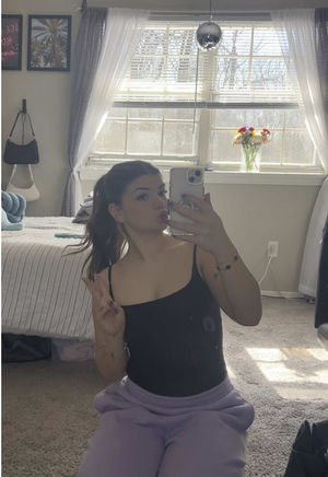 Video post by @samanthasnevs on TikTok