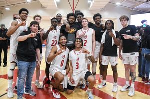 Image post by @UWAAthletics on Twitter