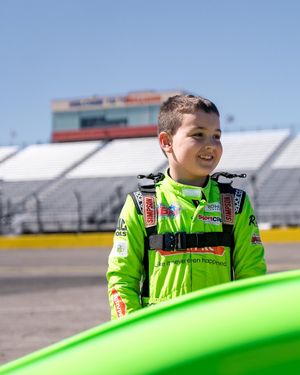 Image post by @brextonbusch on Twitter