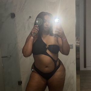Image post by @thefatimajohnson on Facebook
