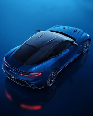 Image post by @roadandtrack on Instagram