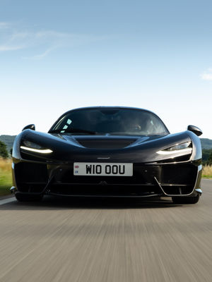 Image post by @mclarenauto on Instagram