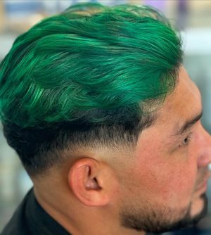 Image post by @pulpriothair on Instagram