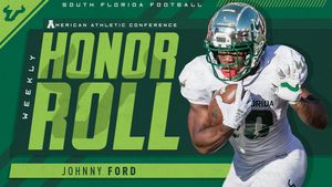 Image post by @USFFootball on Twitter
