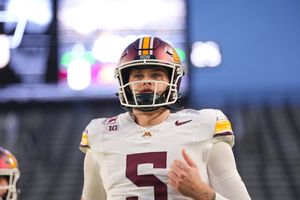 Image post by @GopherFootball on Twitter/X
