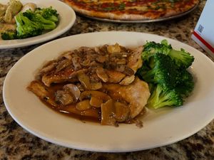 Image post by @strawberryspub on Instagram