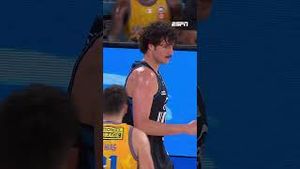 Video post by @melbourneunitedbasketball on YouTube