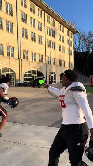 Video post by @semoredhawks on TikTok
