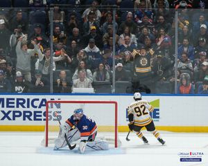 Image post by @NHLBruins on Twitter