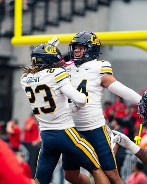 Image post by @cal_football on Instagram
