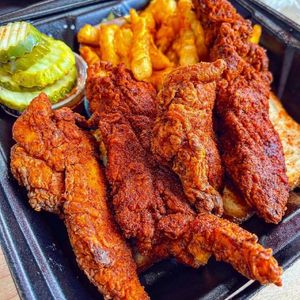 Image post by @daveshotchicken on Instagram