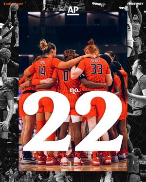 Image post by @IlliniWBB on Twitter