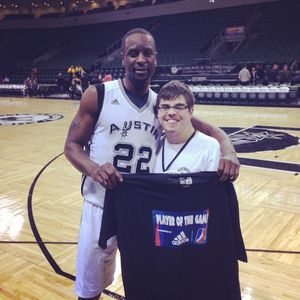 Image post by @austin_spurs on Instagram