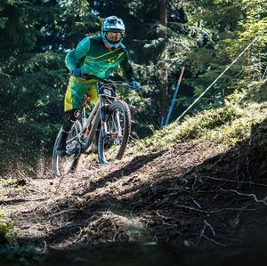 Image post by @nukeproofbikes on Instagram