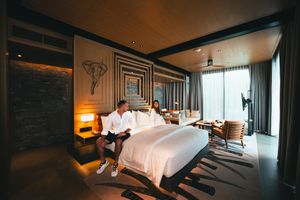 Image post by @hiltonyalaresort on Instagram