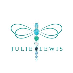 Image post by @juliemileslewis on Instagram