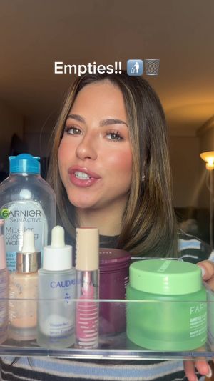Video post by @anyaweitz on TikTok