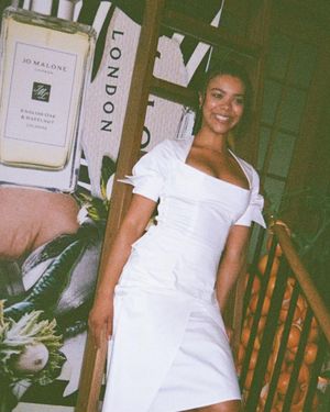 Video post by @jomalonelondon on TikTok