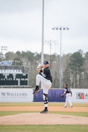 Image post by @sfa_baseball on Instagram