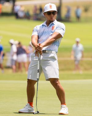 Image post by @koreangolfclub on Instagram